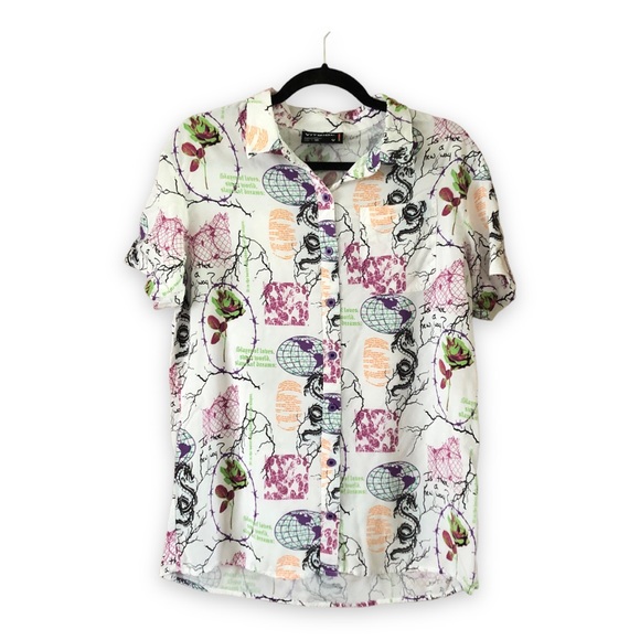 Vitriol White Slayer of Love Printed Button Up Short Sleeve Shirt Size Medium - Picture 1 of 6